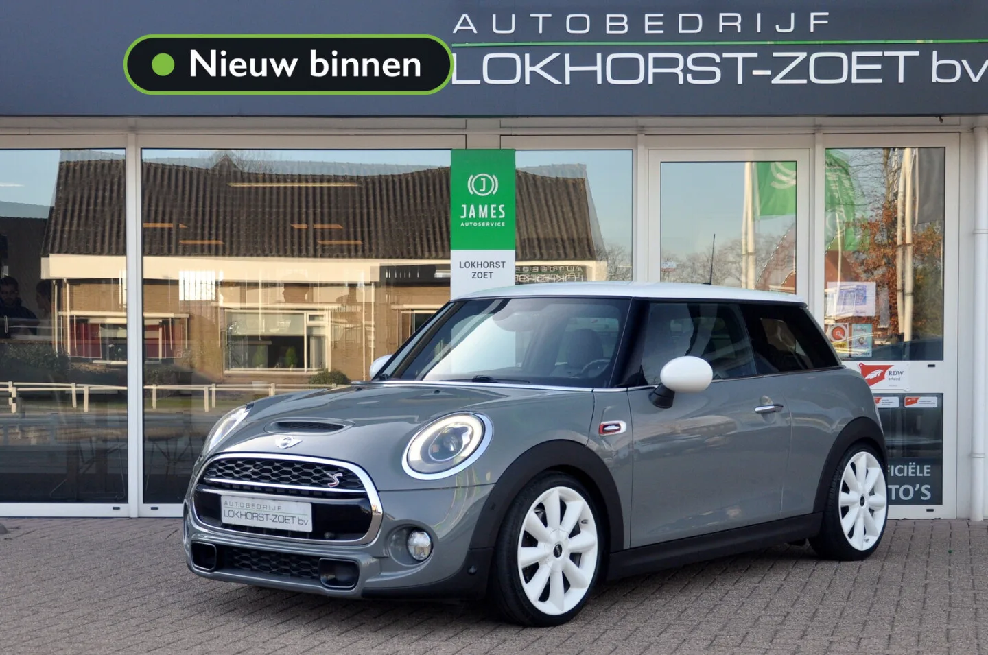 MINI Cooper S (2015) — foto 1