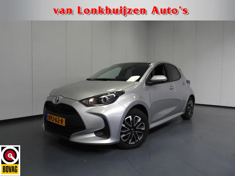 Toyota Yaris (2025) — foto 1