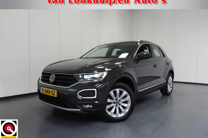 Volkswagen T-Roc (2021)