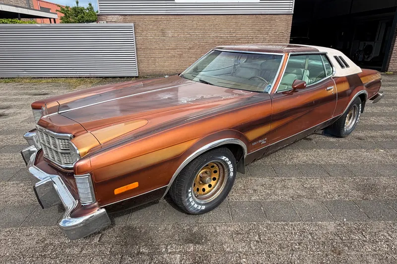 Ford Gran Torino (1975)