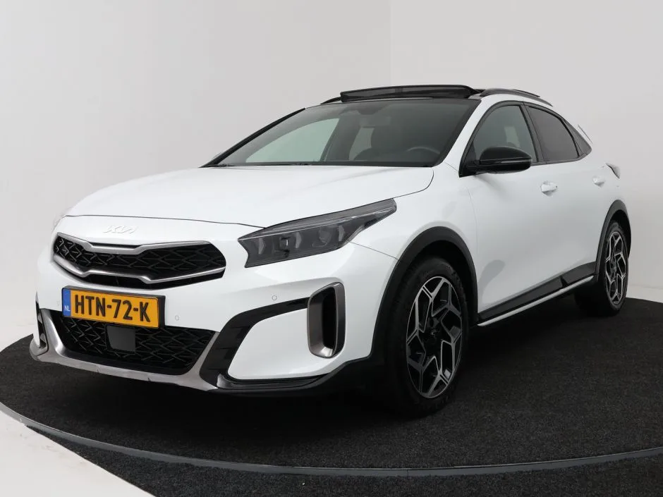 Kia XCeed (2025) — foto 1