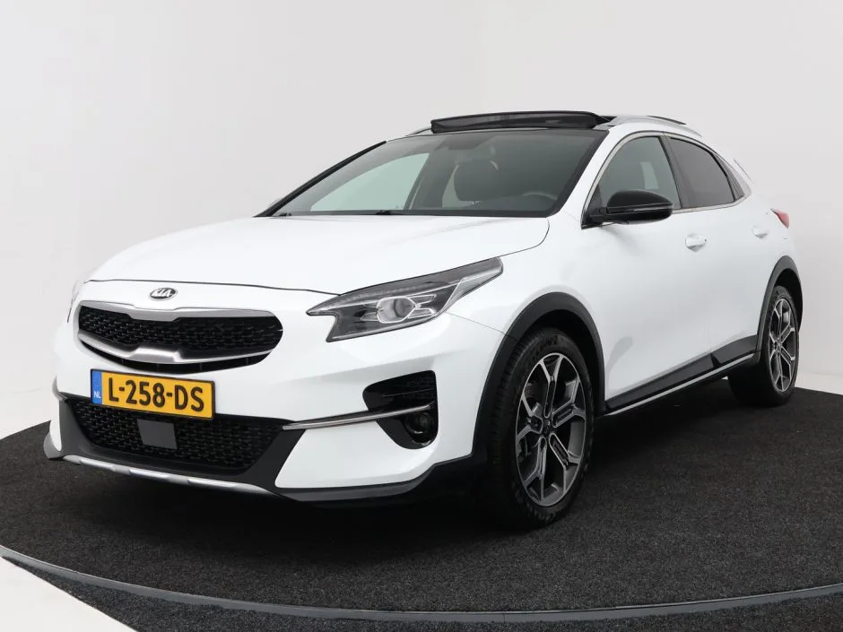 Kia XCeed (2021) — foto 1