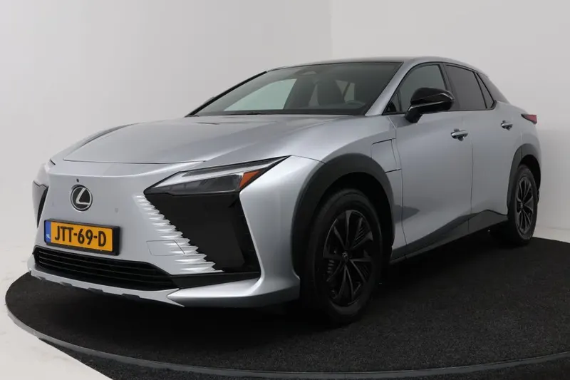 Lexus RZ (2026)