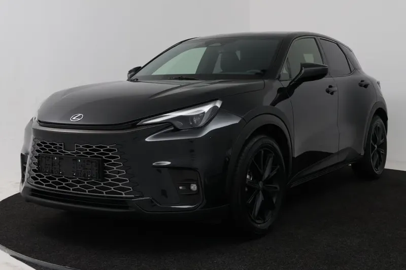Lexus LBX (2026)