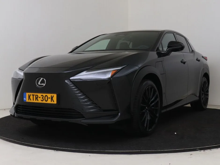 Lexus RZ (2026) — foto 1