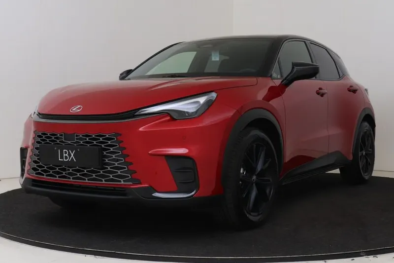 Lexus LBX (2026)