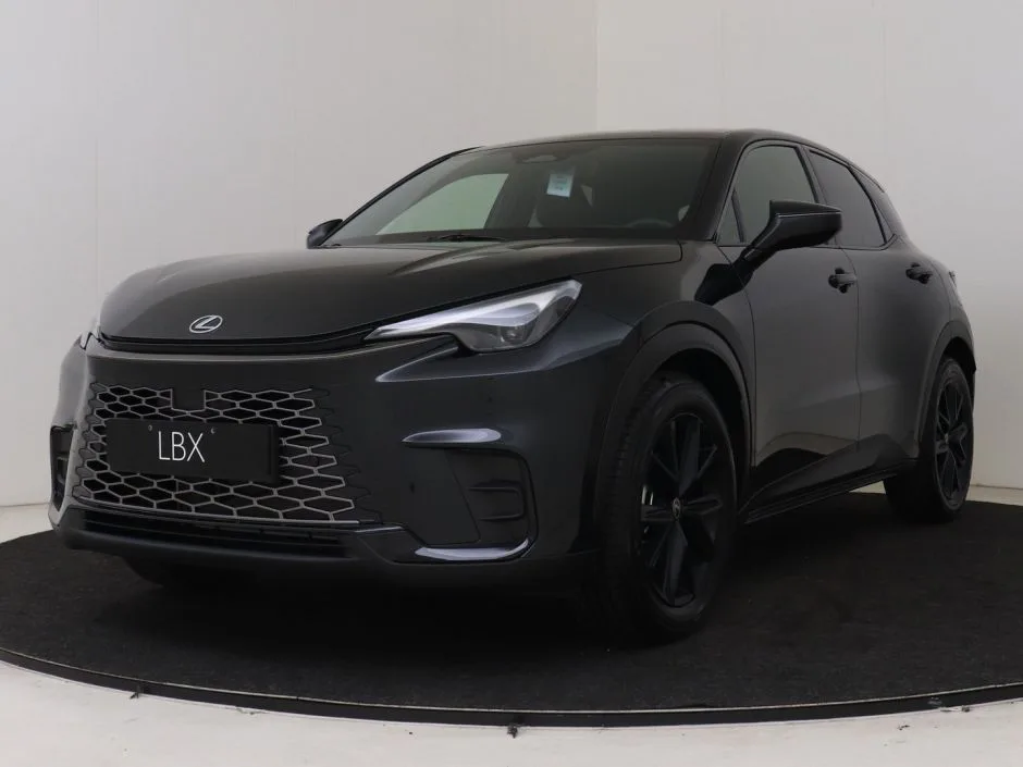Lexus LBX (2026) — foto 1