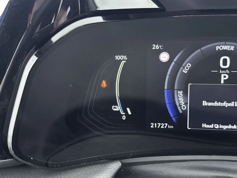 Lexus NX (2023) — foto 1