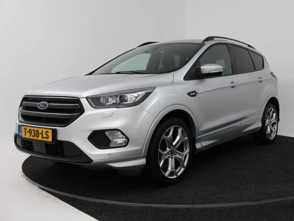 Ford Kuga (2019) — foto 1