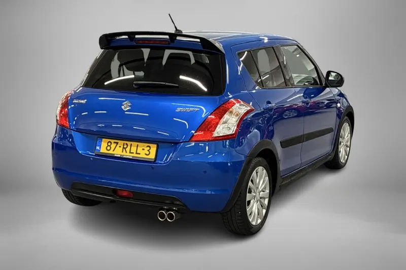 Suzuki Swift (2011)