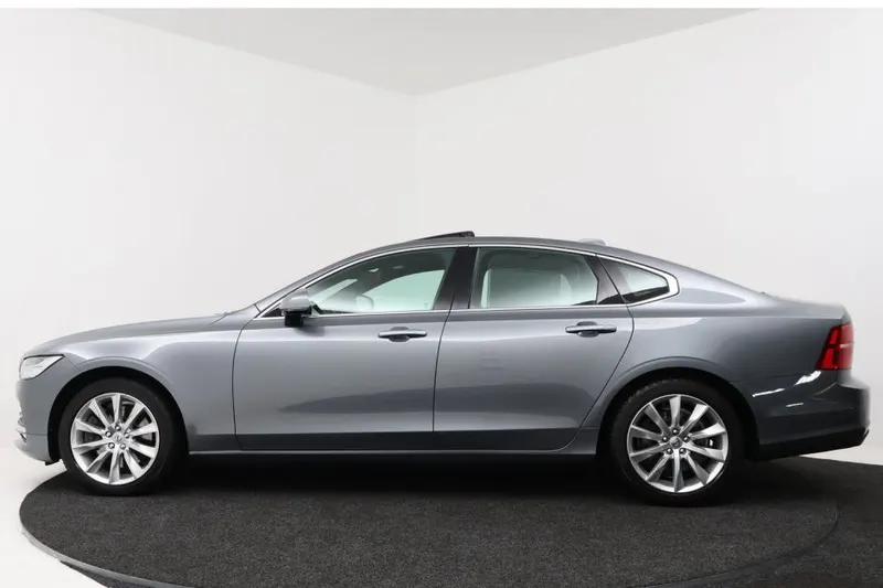 Volvo S90 (2019)