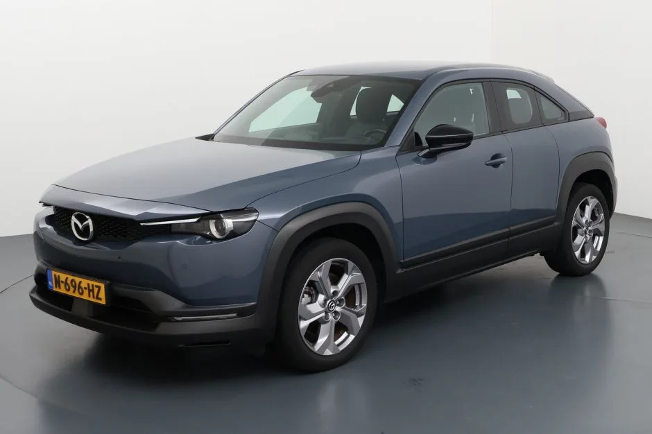 Mazda MX-30 (2021) — foto 1