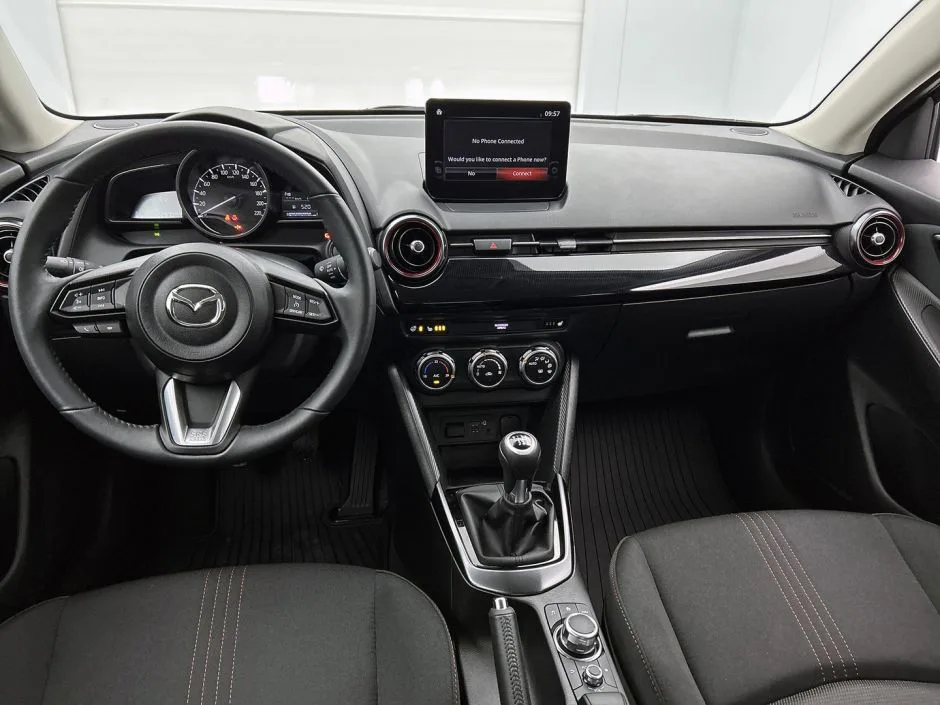 Mazda 2 (2024) — foto 1