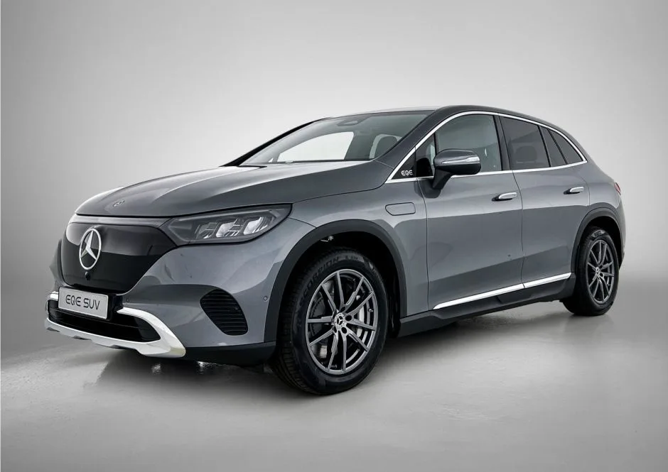 Mercedes-Benz EQE (2026) — foto 1