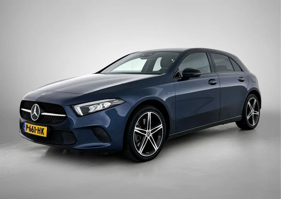 Mercedes-Benz A-Klasse (2021) — foto 1