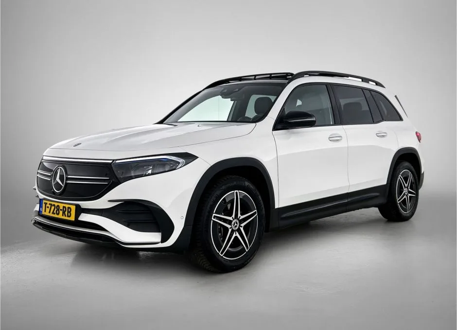 Mercedes-Benz EQB (2023) — foto 1