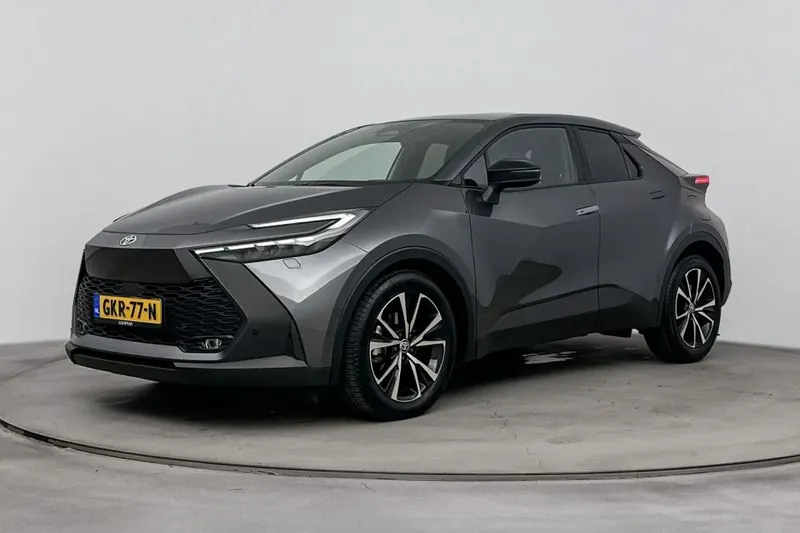 Toyota C-HR (2024)