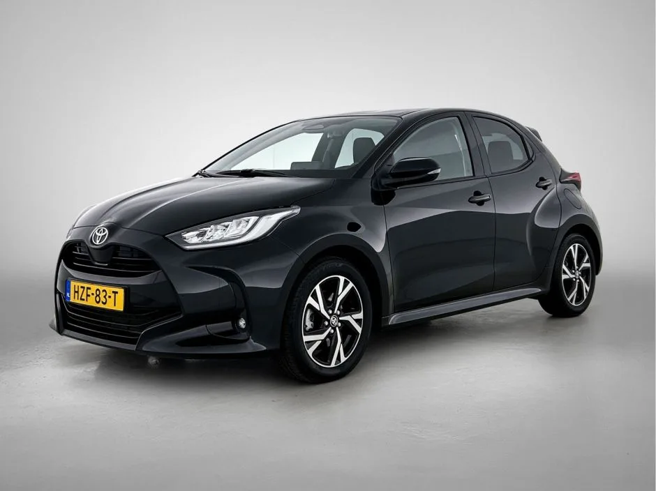 Toyota Yaris (2025) — foto 1