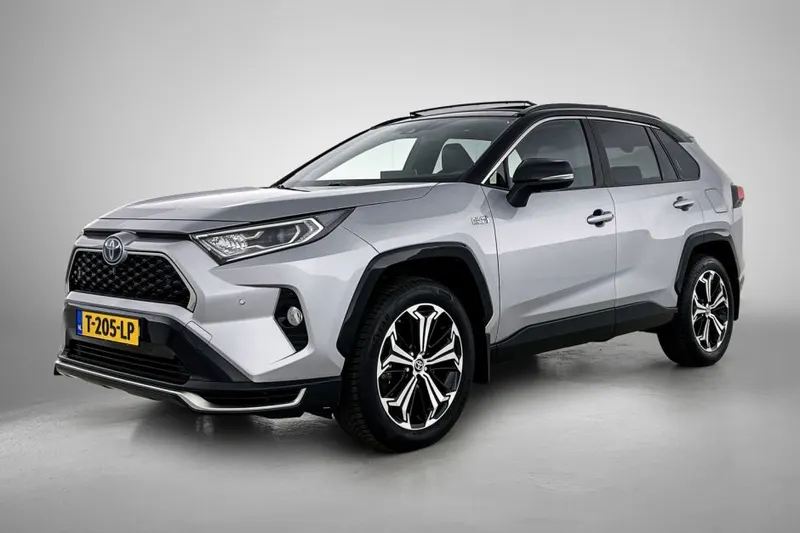 Toyota RAV4 (2021)