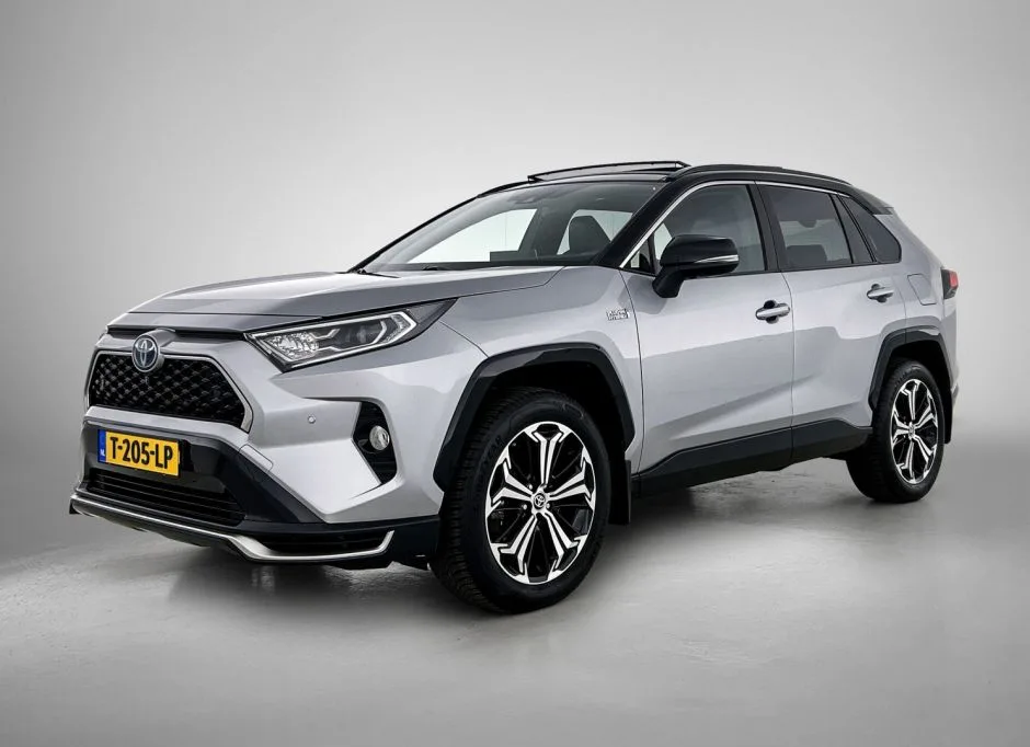 Toyota RAV4 (2021) — foto 1