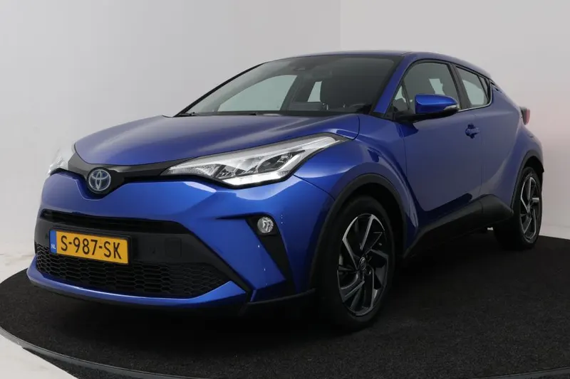 Toyota C-HR (2023)