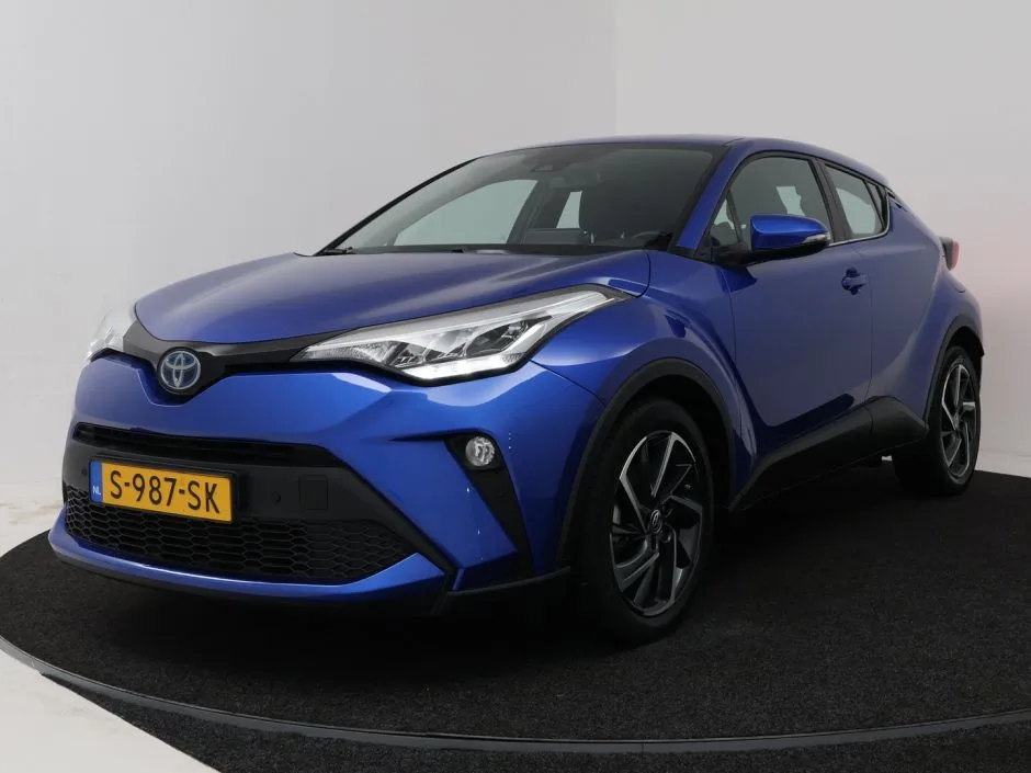 Toyota C-HR (2023) — foto 1