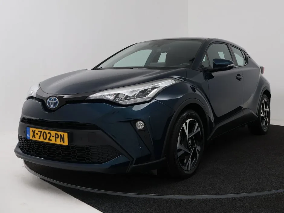 Toyota C-HR (2023) — foto 1