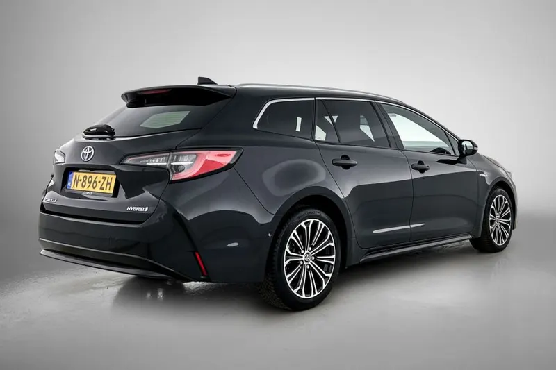 Toyota Corolla_Touring_Sports (2022)