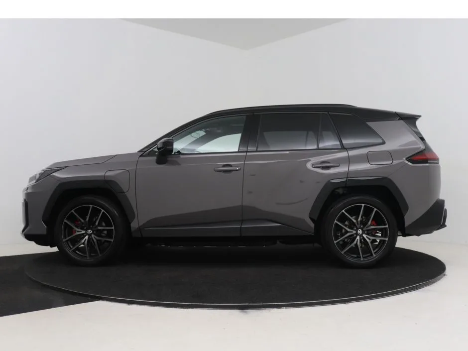 Toyota RAV4 (2026) — foto 1