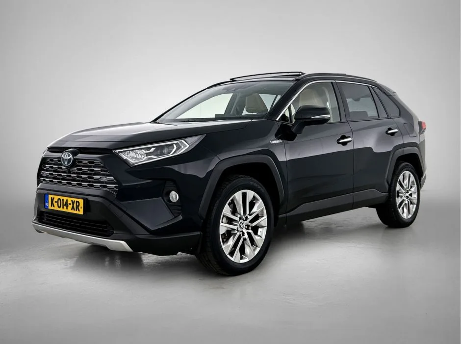 Toyota RAV4 (2021) — foto 1