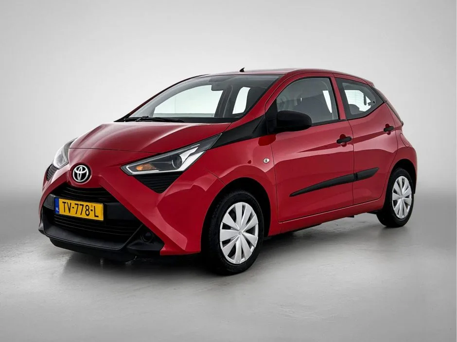 Toyota Aygo (2018) — foto 1