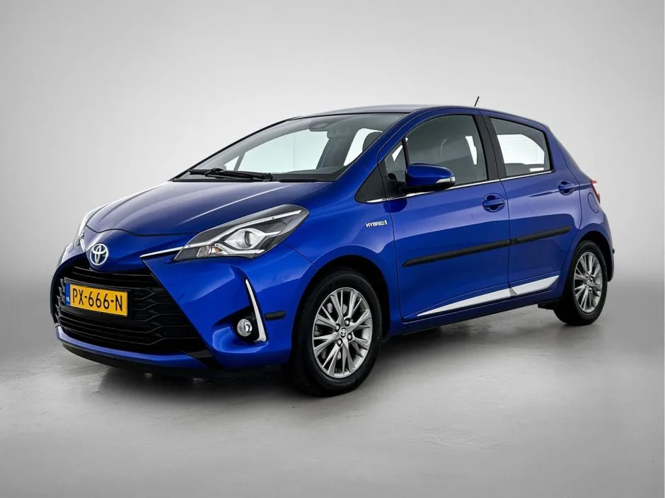 Toyota Yaris (2017) — foto 1