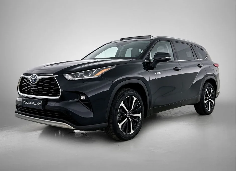 Toyota Highlander (2021) — foto 1