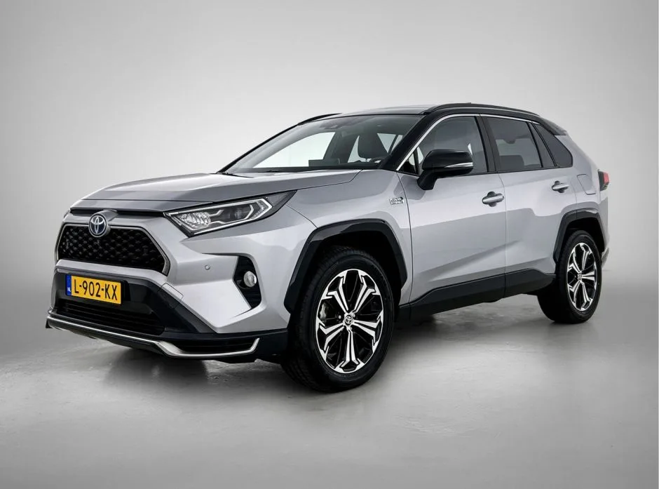 Toyota RAV4 (2021) — foto 1
