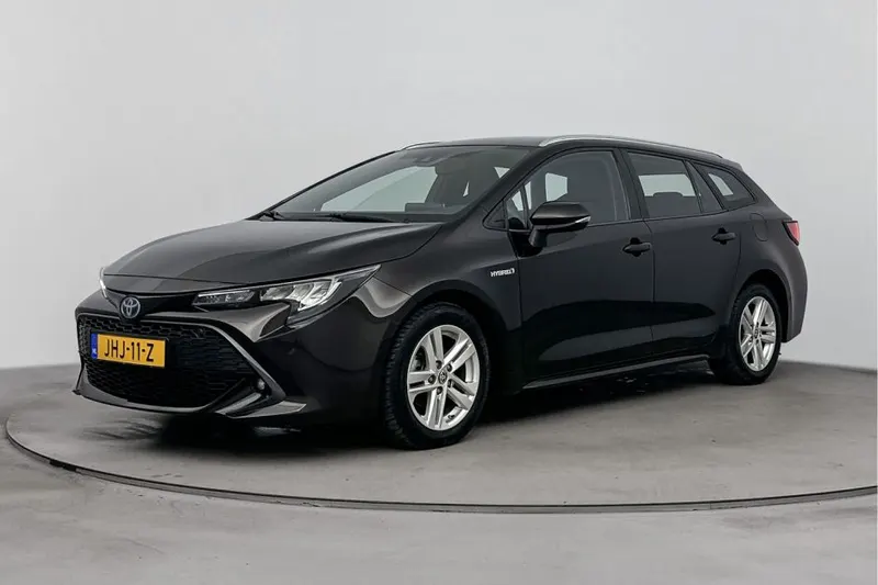 Toyota Corolla_Touring_Sports (2020)