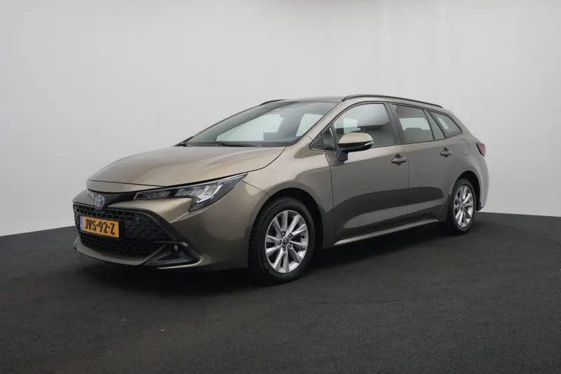 Toyota Corolla_Touring_Sports (2023)