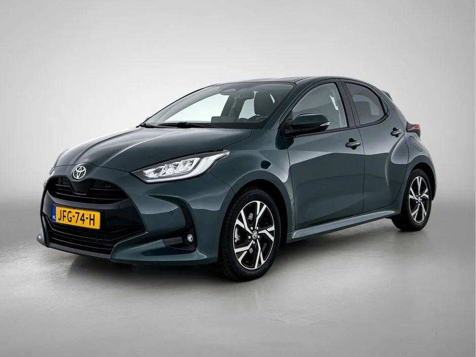 Toyota Yaris (2025) — foto 1