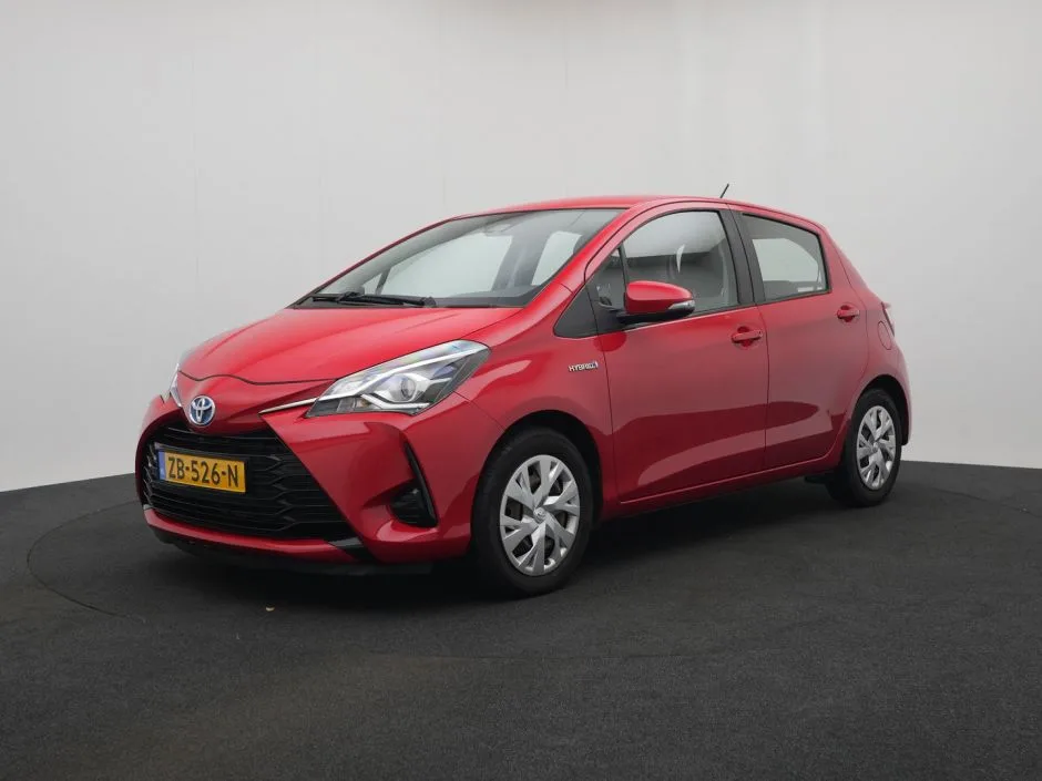 Toyota Yaris (2019) — foto 1