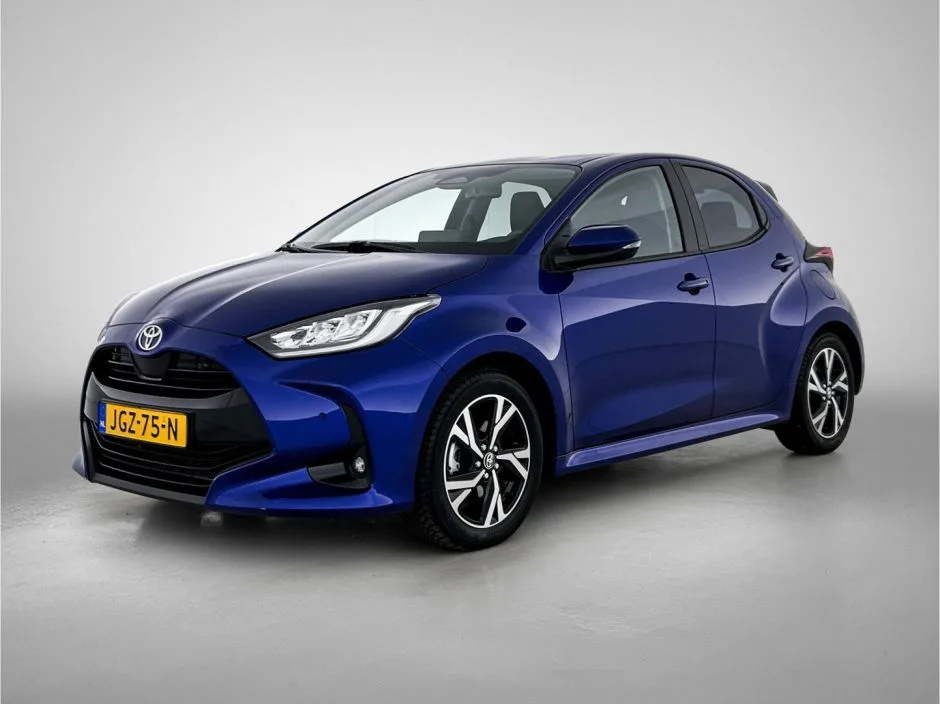 Toyota Yaris (2025) — foto 1