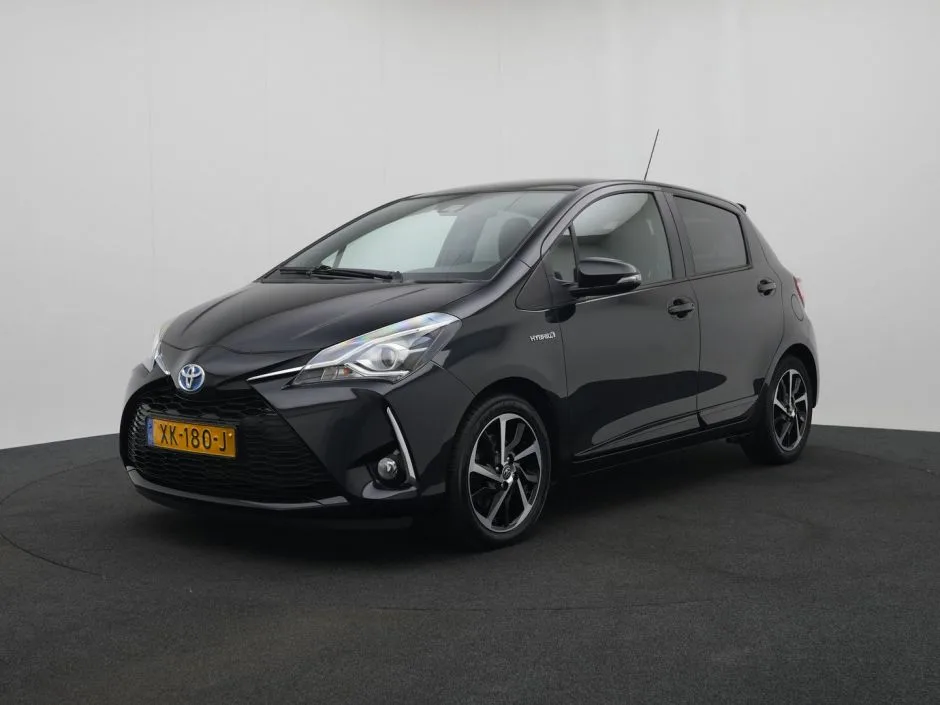 Toyota Yaris (2019) — foto 1