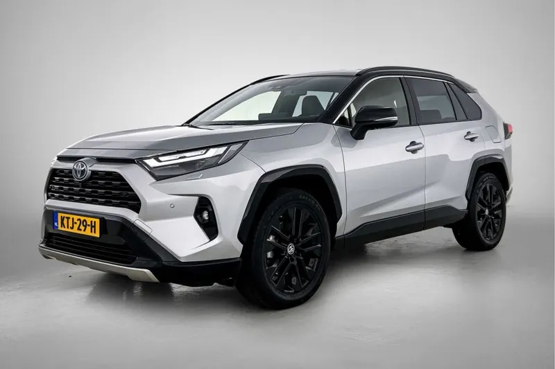 Toyota RAV4 (2024)