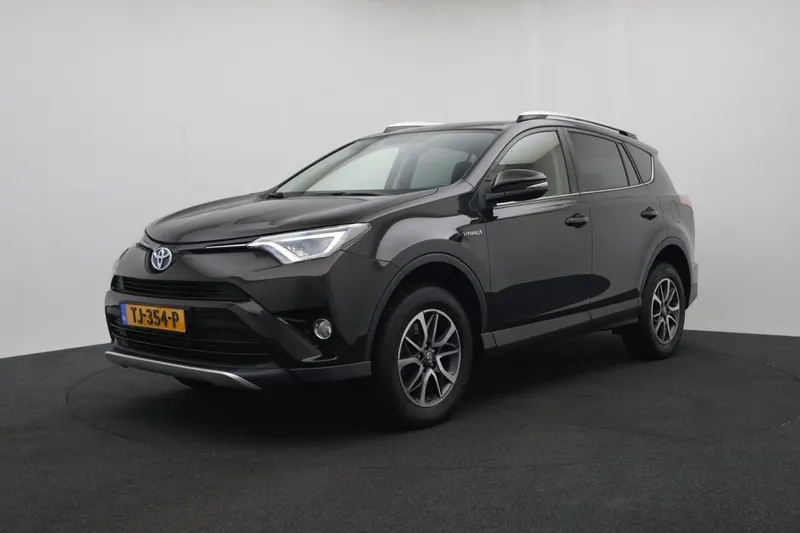 Toyota RAV4 (2016)