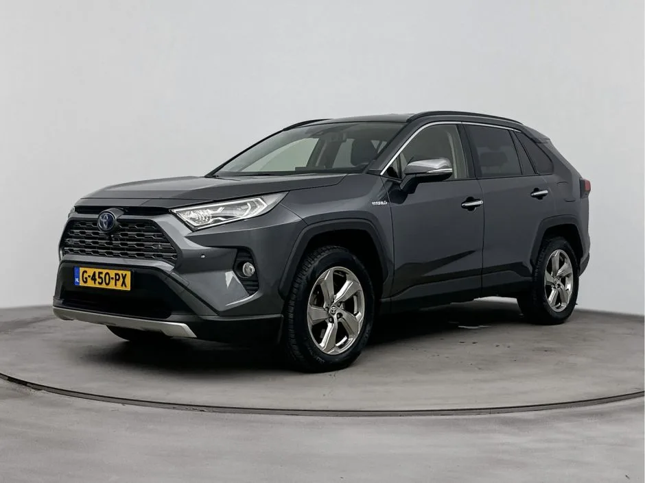 Toyota RAV4 (2019) — foto 1