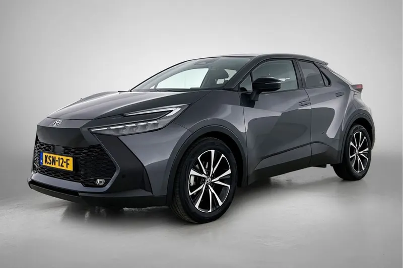 Toyota C-HR (2024)