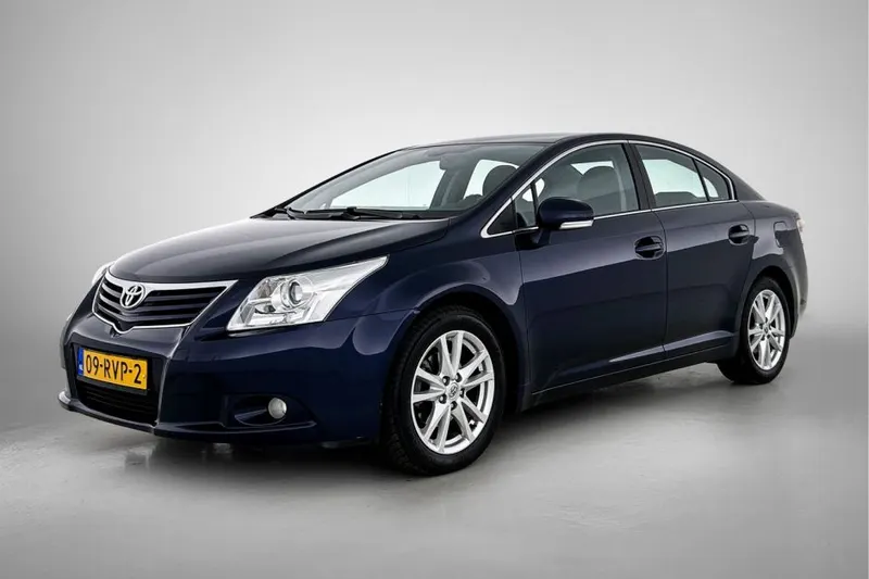 Toyota Avensis (2011)