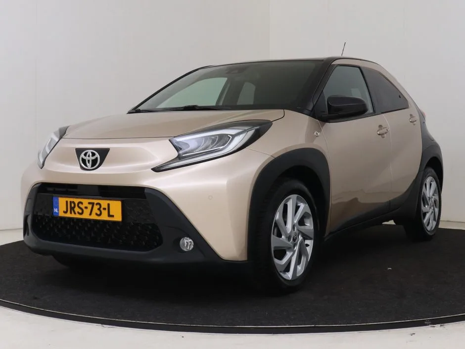Toyota Aygo X (2022) — foto 1