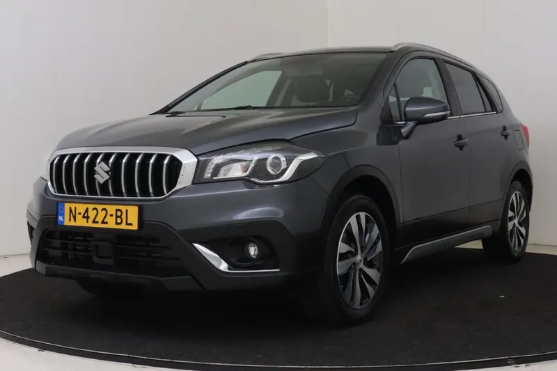 Suzuki S-Cross (2021)