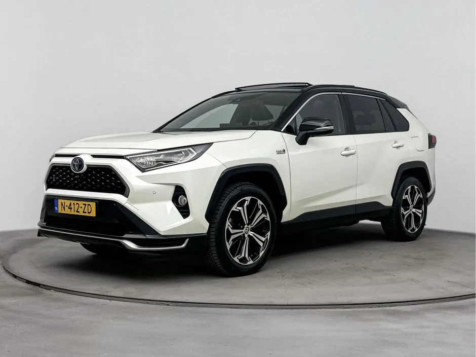 Toyota RAV4 (2022) — foto 1