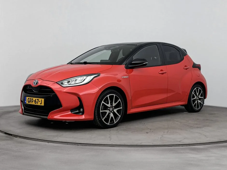 Toyota Yaris (2020) — foto 1