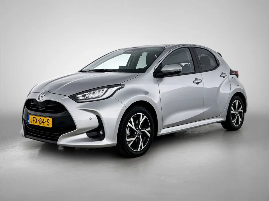 Toyota Yaris (2025) — foto 1